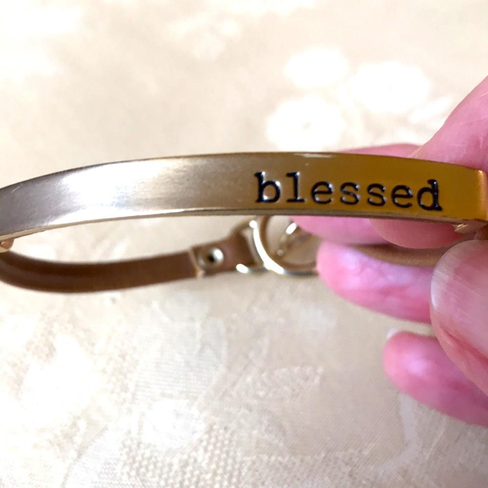 🌻3/$12🌻 Leather & Gold Bracelet
